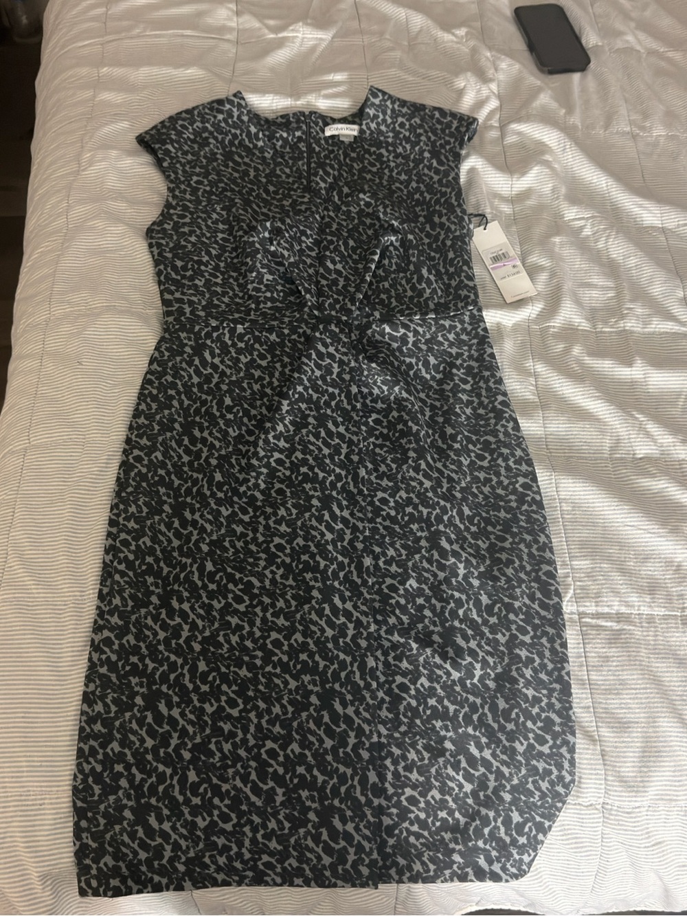 Calvin Klein Black and Gray Patterned Cap-Sleeve Sheath Dress